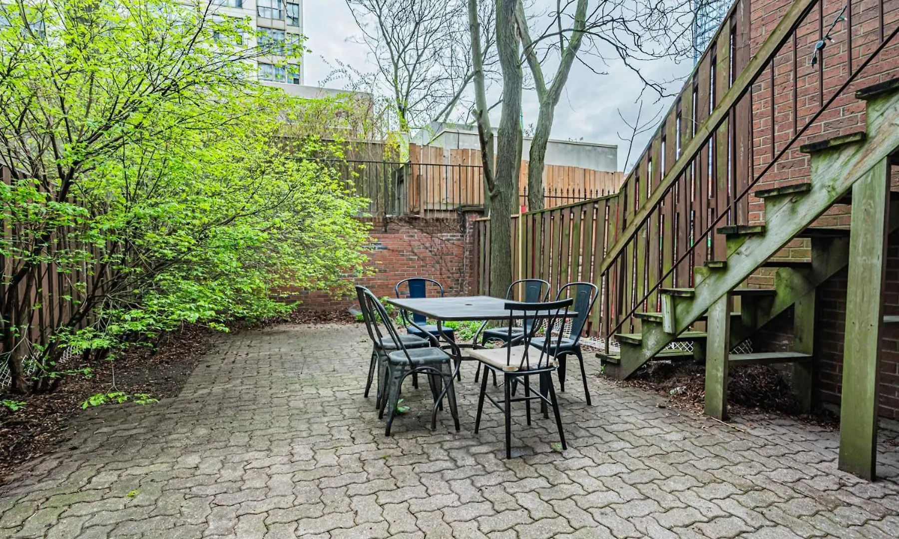 빌라 Parking! 5Br House! 10Min Walk To Eaton Center! 7Min Walk To Yongedundas Subway Station! 토론토