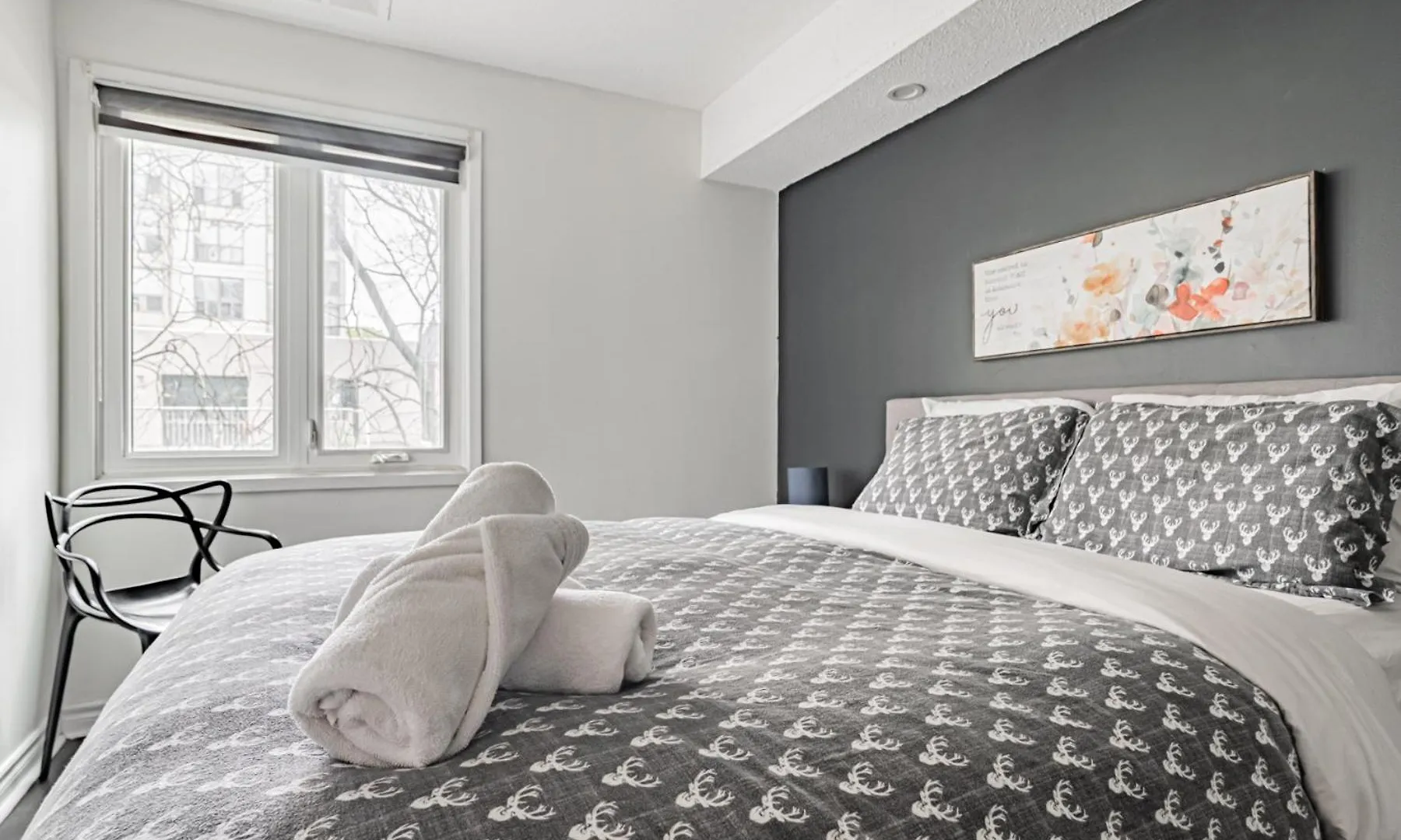 Parking! 5Br House! 10Min Walk To Eaton Center! 7Min Walk To Yongedundas Subway Station! 토론토 0*,  캐나다